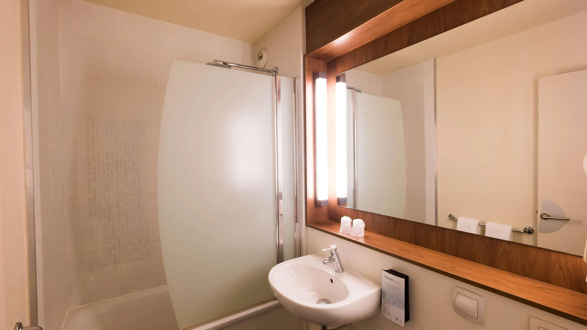 Hotel Campanile Toulon - La Seyne Sur Mer - Sanary Six-Fours-les-Plages